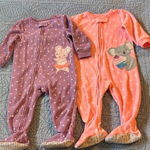 🚼CARTER’S 12 MONTHS FLEECE SLEEPERS BUNDLE OF 2👼